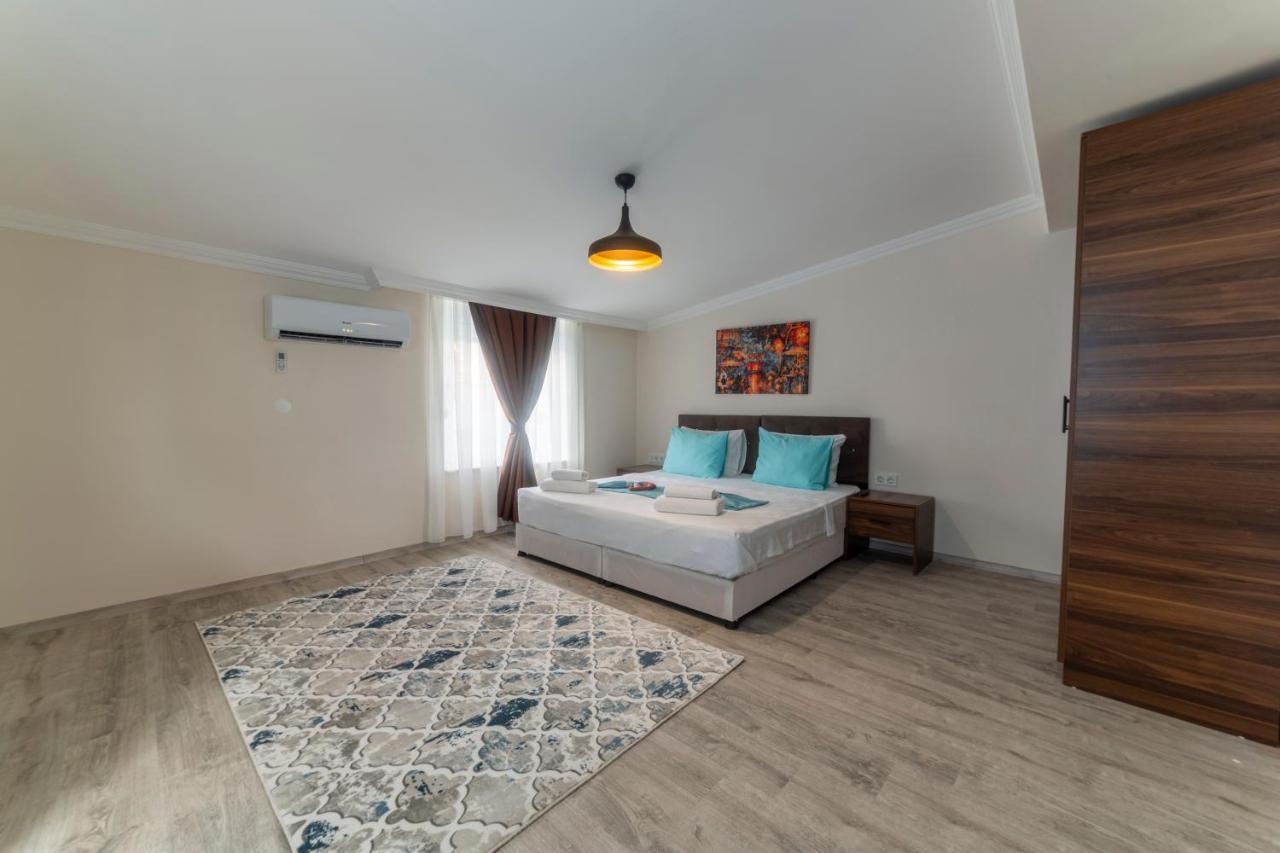Tema Lara Apartment